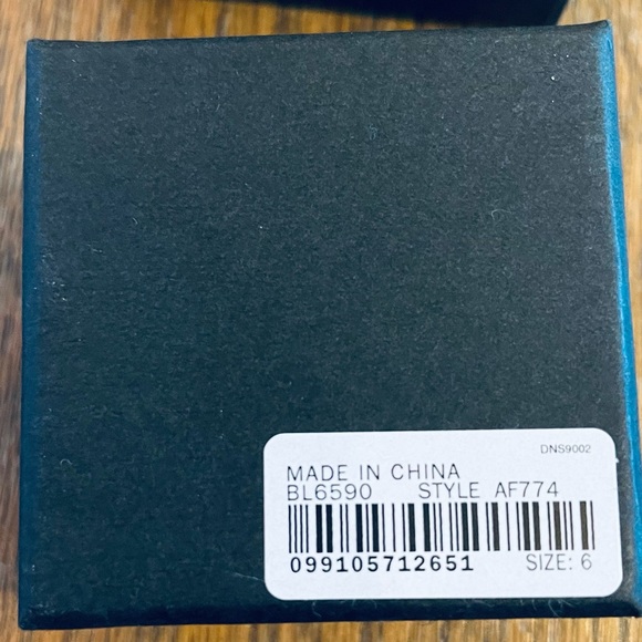 J Crew Trio Ring Crystal Multi-Metal Stacking Ring Set - Picture 7 of 7